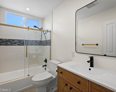 7009 Scarborough Peak - Photo Thumbnail 23