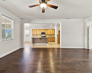 3945 Derby Circle - Photo Thumbnail 16