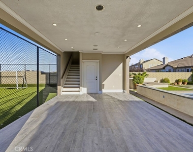 3945 Derby Circle - Photo Thumbnail 42