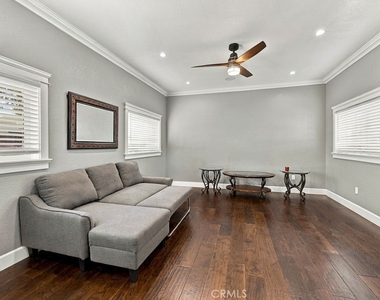3945 Derby Circle - Photo Thumbnail 44