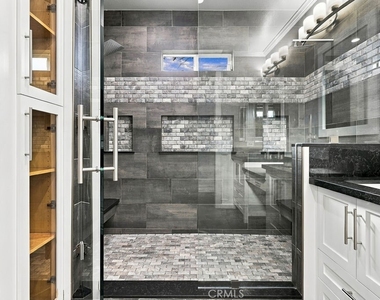 3945 Derby Circle - Photo Thumbnail 23