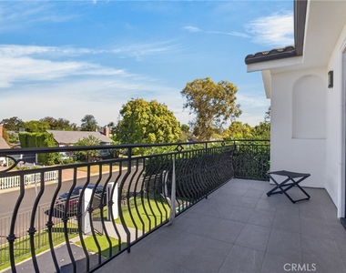13964 Morrison Street - Photo Thumbnail 37