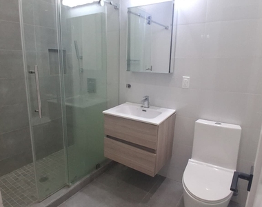 62-15 Catalpa Avenue - Photo Thumbnail 6