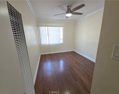 579 Levering Avenue - Photo Thumbnail 9