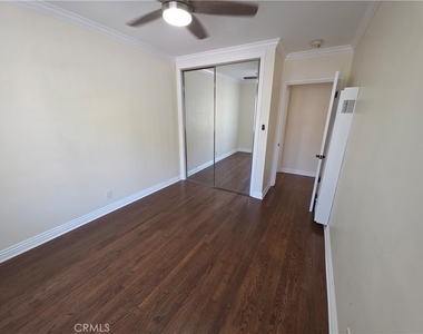 579 Levering Avenue - Photo Thumbnail 10