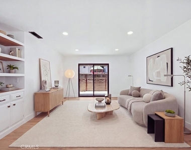 2418 Clark - Photo Thumbnail 27