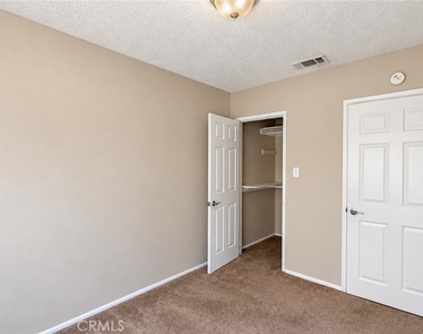 4628 Knoxville Avenue - Photo Thumbnail 24