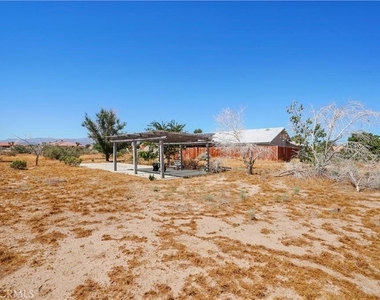 13227 Smith Road - Photo Thumbnail 34