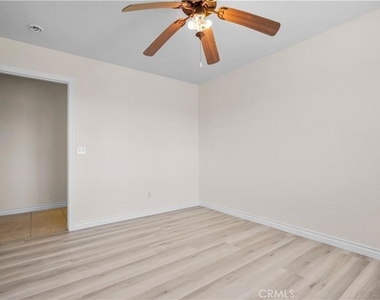 13227 Smith Road - Photo Thumbnail 23