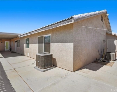 13227 Smith Road - Photo Thumbnail 28