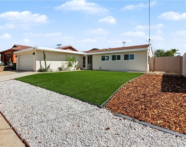 2589 Monette Drive - Photo Thumbnail 1