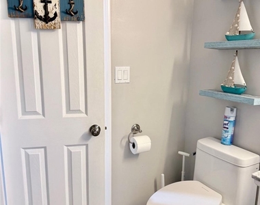 1174 E Ocean - Photo Thumbnail 20