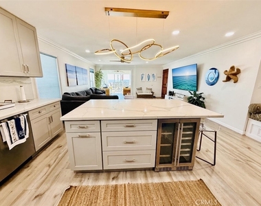 1174 E Ocean - Photo Thumbnail 11