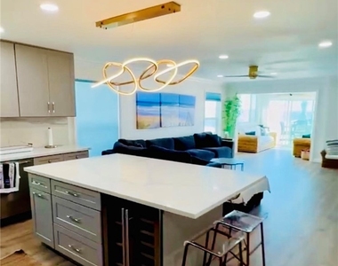 1174 E Ocean - Photo Thumbnail 12