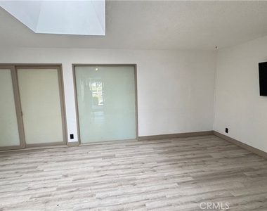 11222 Magnolia - Photo Thumbnail 3