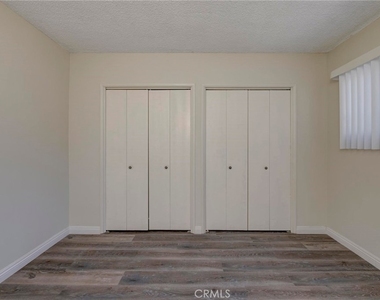 25910 Viana #d Avenue - Photo Thumbnail 18