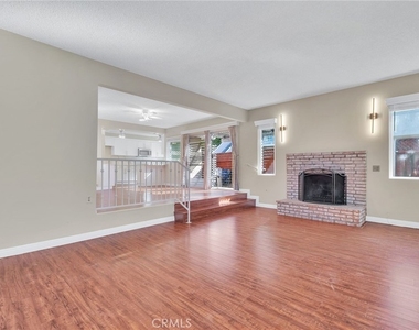 25912 Viana Ave. - Photo Thumbnail 11