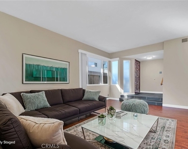 25912 Viana Ave. - Photo Thumbnail 9