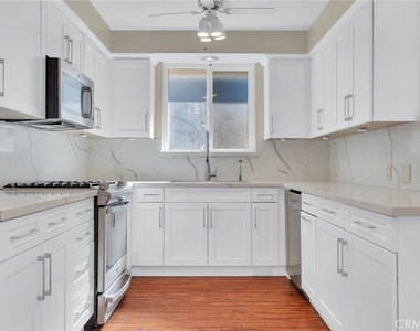 25912 Viana Ave. - Photo Thumbnail 1