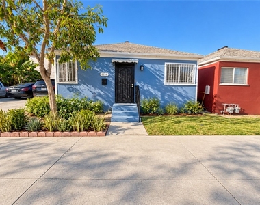 6207 Crenshaw - Photo Thumbnail 1