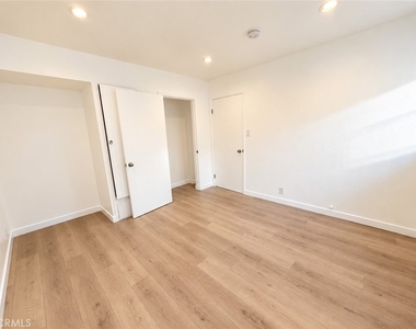 6207 Crenshaw - Photo Thumbnail 7