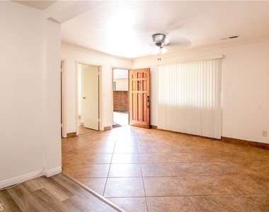 1159 Raymond Ave - Photo Thumbnail 9