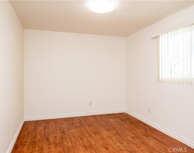 1159 Raymond Ave - Photo Thumbnail 15