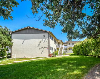 2705 Piedmont Avenue - Photo Thumbnail 20