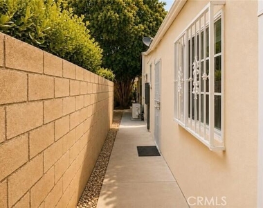 17146 Burton Street - Photo Thumbnail 7