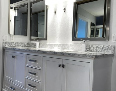 1122 Campbell Street - Photo Thumbnail 10