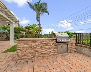 22201 Wayside - Photo Thumbnail 36
