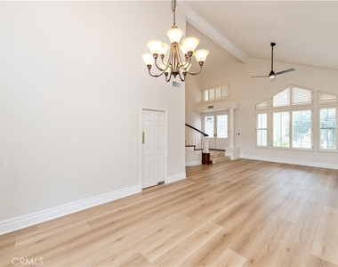 22201 Wayside - Photo Thumbnail 9
