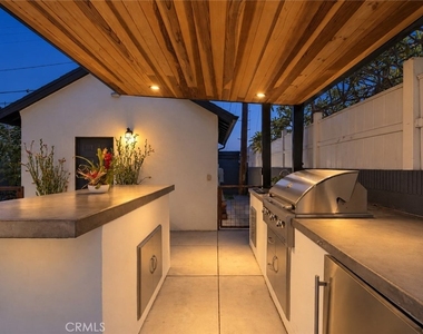 348 S Walker - Photo Thumbnail 26