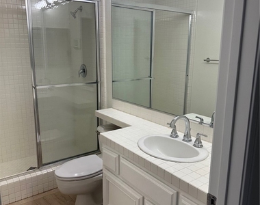 28451 Fieldbrook - Photo Thumbnail 15