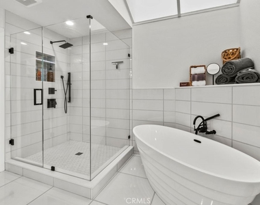 105 Palm Beach - Photo Thumbnail 14