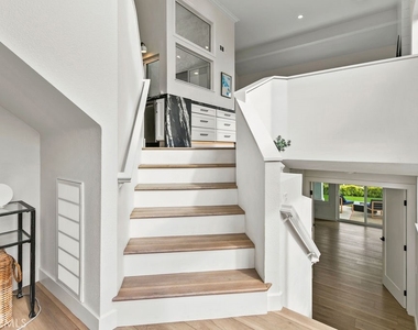 105 Palm Beach - Photo Thumbnail 3