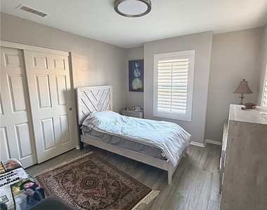 8028 E Loftwood - Photo Thumbnail 7