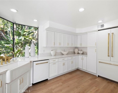 33821 Brandon Lane - Photo Thumbnail 17