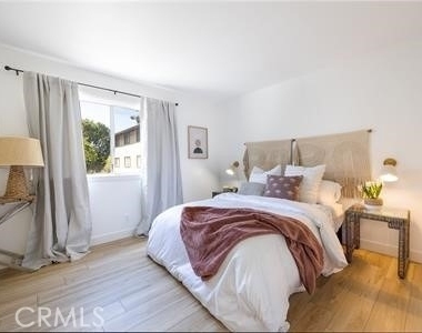 25801 Marguerite Parkway - Photo Thumbnail 11
