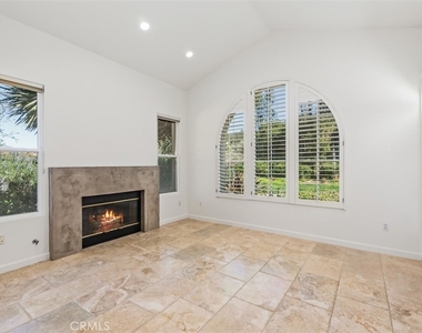 11 Sorrento Court - Photo Thumbnail 3