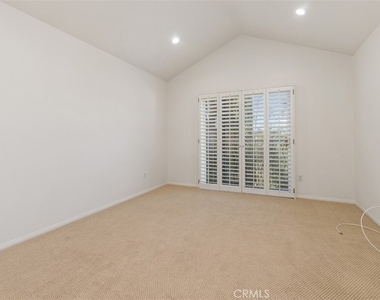 11 Sorrento Court - Photo Thumbnail 19
