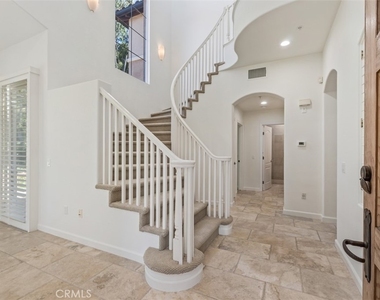 11 Sorrento Court - Photo Thumbnail 1