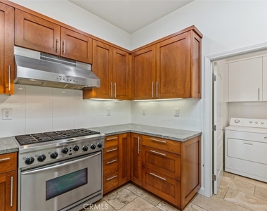 11 Sorrento Court - Photo Thumbnail 9