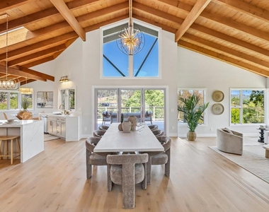 4955 Rancho Viejo Dr - Photo Thumbnail 1