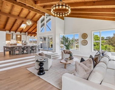 4955 Rancho Viejo Dr - Photo Thumbnail 2