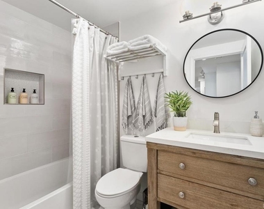245 Hemlock Avenue - Photo Thumbnail 27