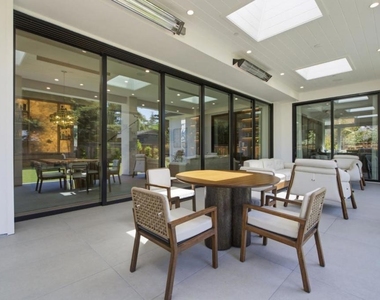 845 San Mateo Drive - Photo Thumbnail 27