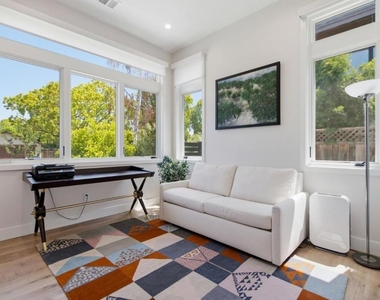 845 San Mateo Drive - Photo Thumbnail 17