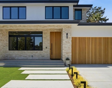 845 San Mateo Drive - Photo Thumbnail 1