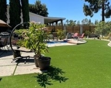 5227 Fern Haven - Photo Thumbnail 4